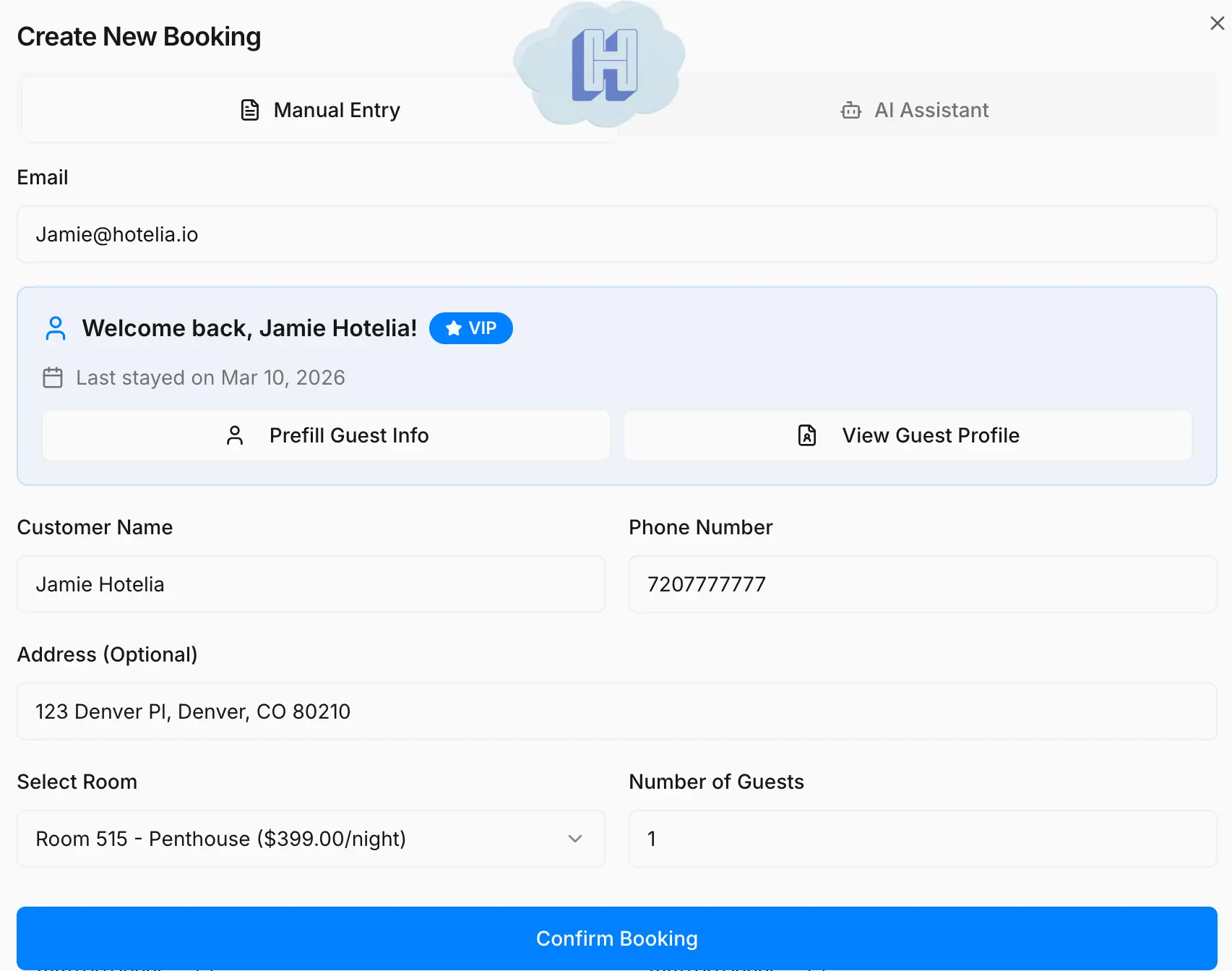 Hotelia VIP guest recognition showing returning guest status and purchase history